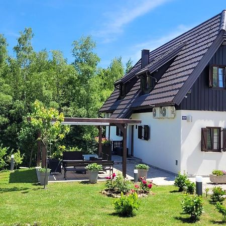 B&B Plitvice Lakes Villa Mija Plitvica selo Bagian luar foto