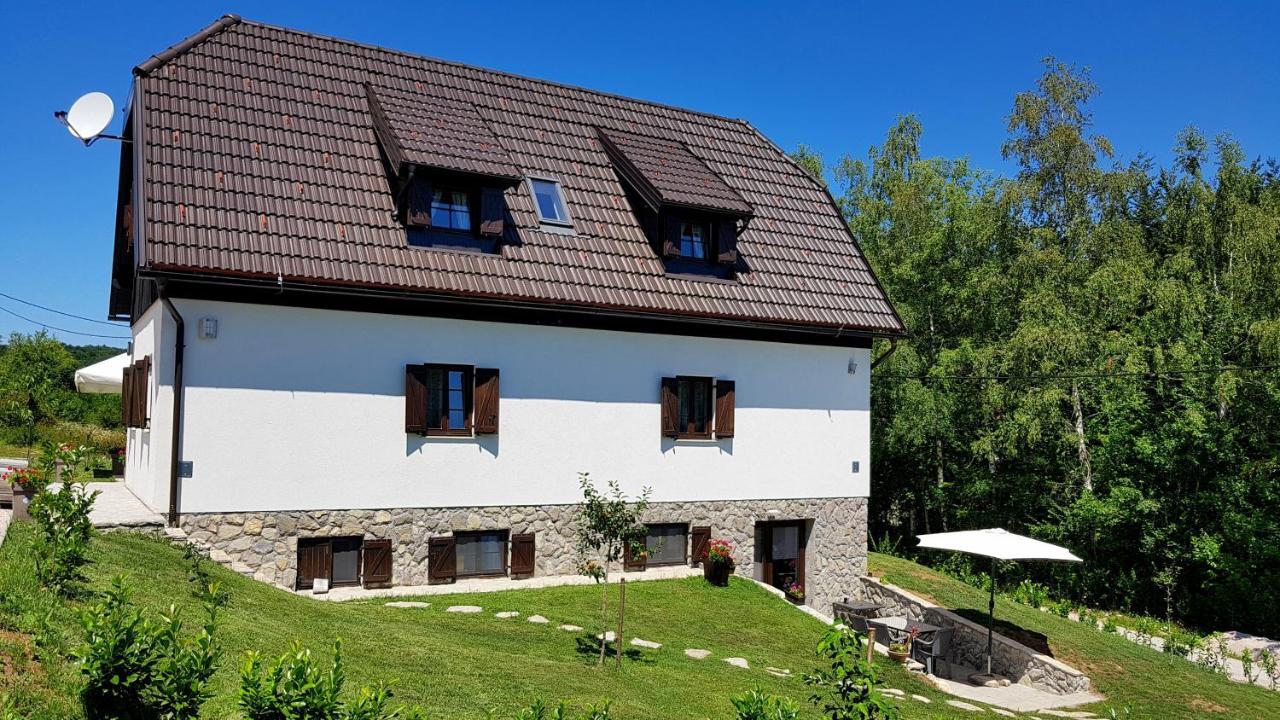 B&B Plitvice Lakes Villa Mija Plitvica selo Bagian luar foto